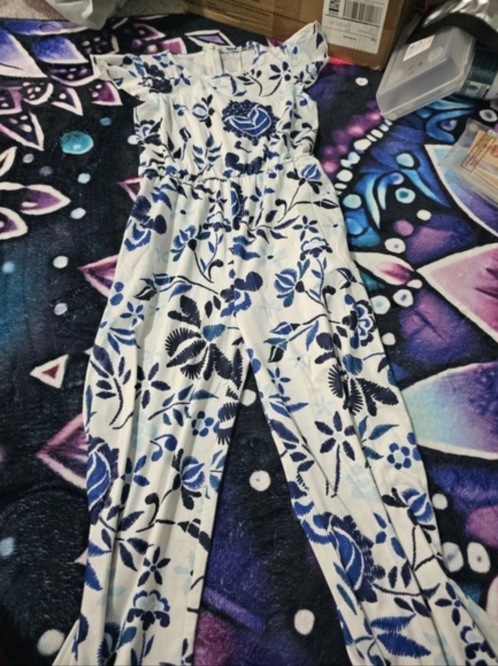 Floral Maxi Dress in White & Blue Size Medium
